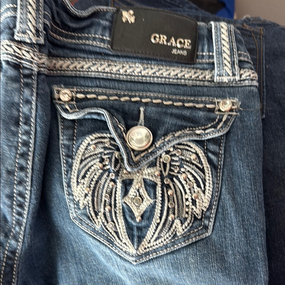 Grace Women's Blue Embellished Jeans